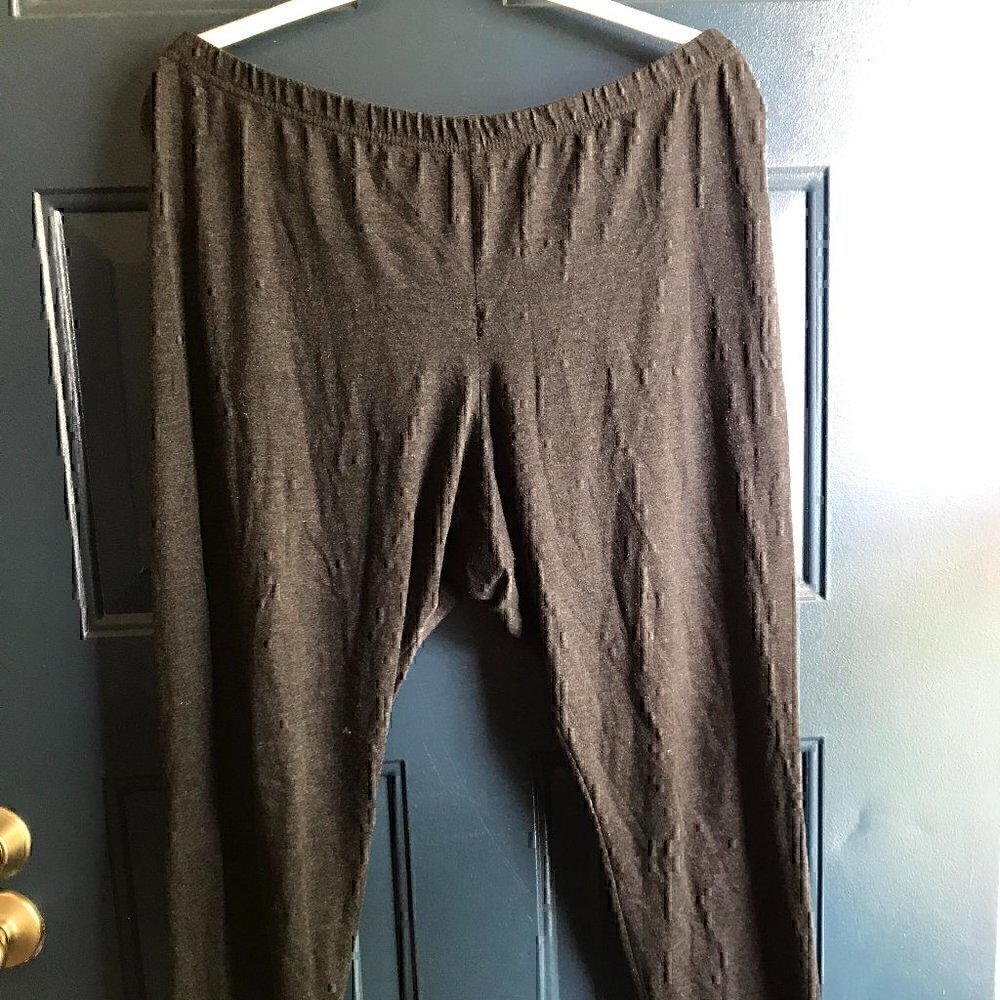L Gray Soft Stretchy Leggings